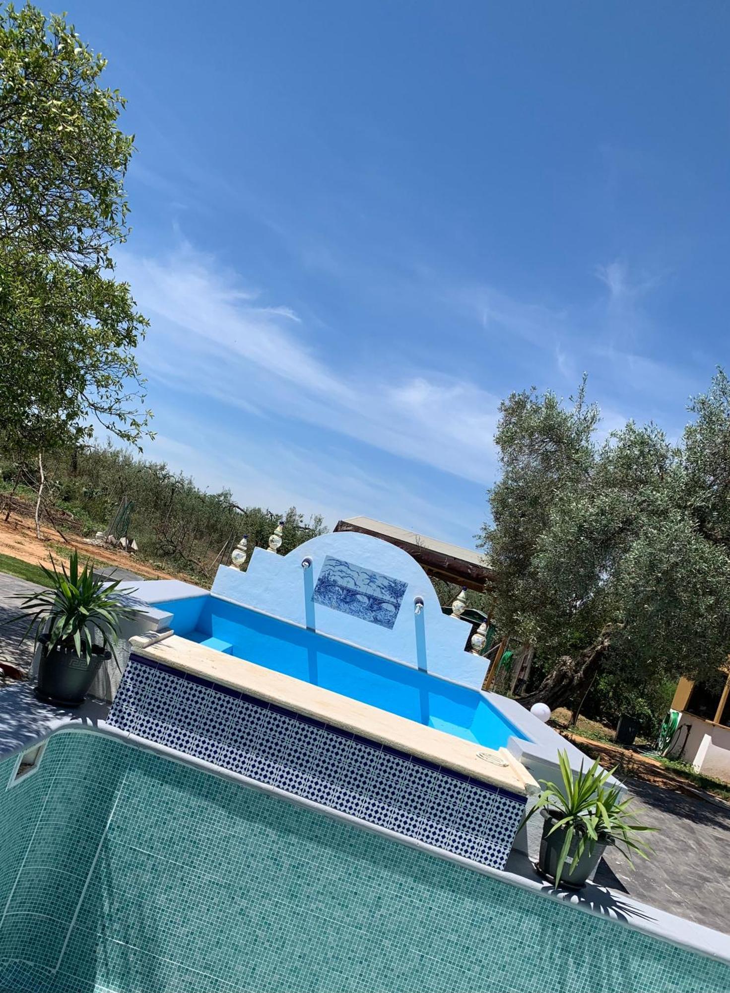 Casa Los Laureles Pilas Exterior photo
