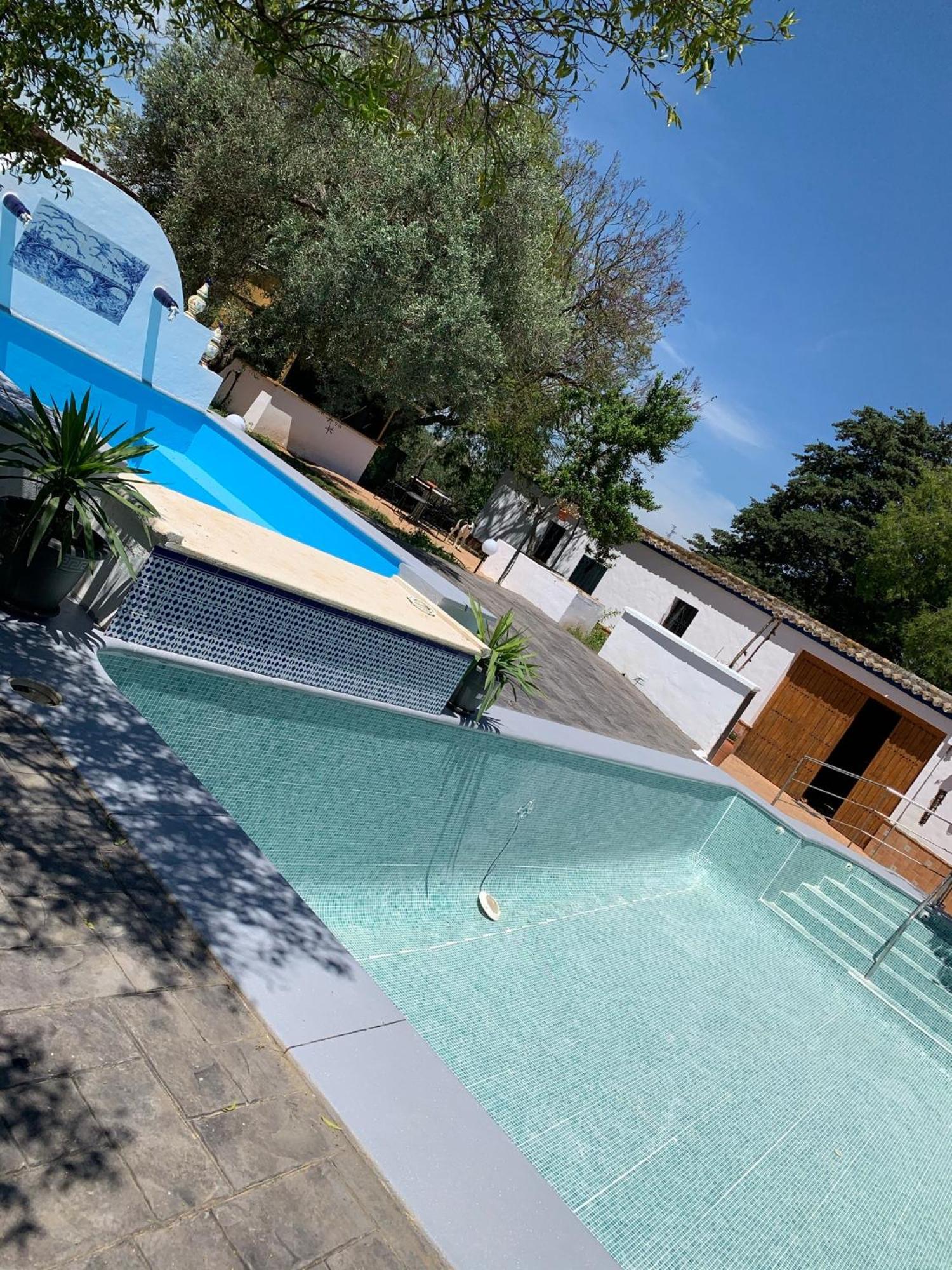 Casa Los Laureles Pilas Exterior photo